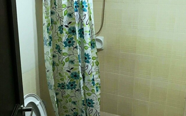 Lucky Suit at Siena Park Residences