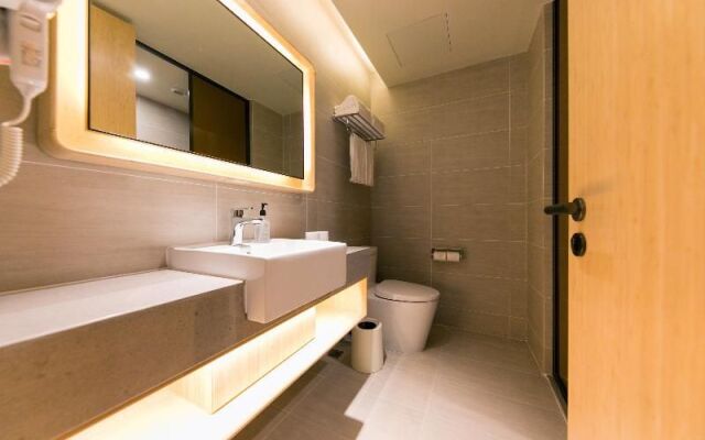 Ji Hotel (Shanghai Fengzhuang)