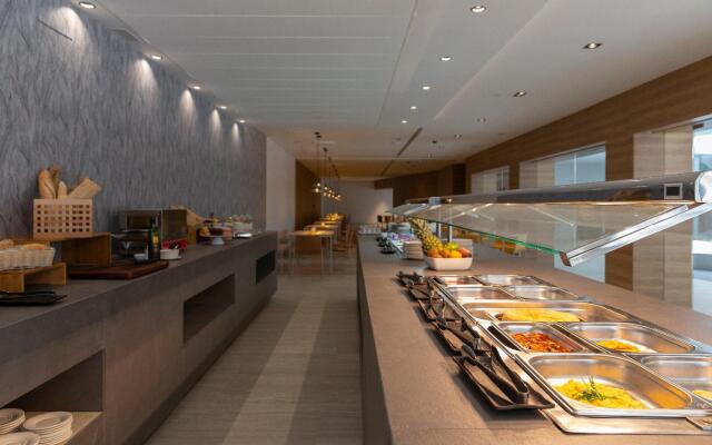 Hotel Macia Sevilla Kubb