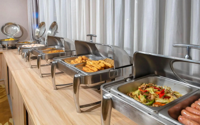 Vienna International Hotel (Shenzhen Airport Hangcheng)