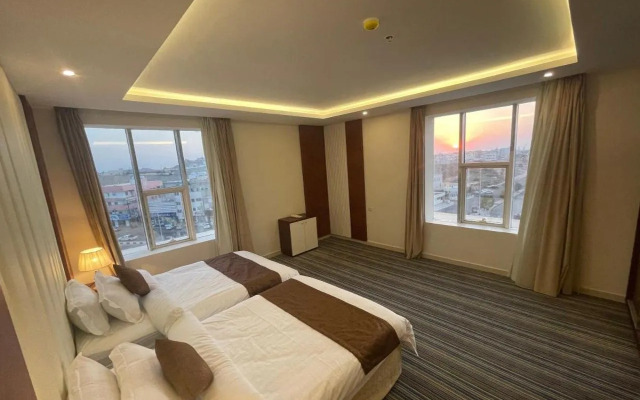 Khayal Hostel Serviced Apartments