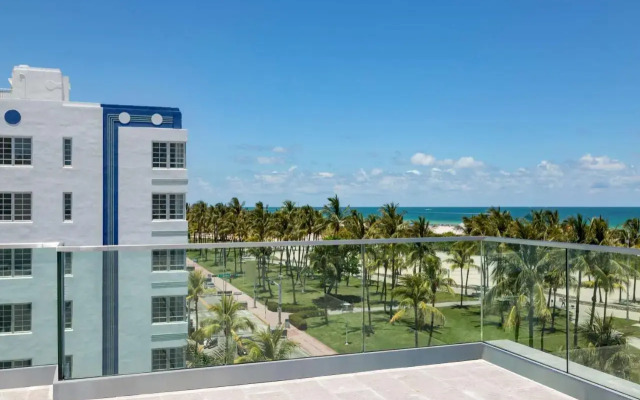 The Gabriel Miami South Beach, Curio Collection by Hilton