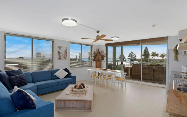 Nesuto Apartment 530 – Balcony – The Entrance