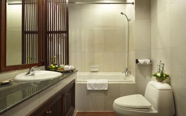 Villa Santi Resort & Spa