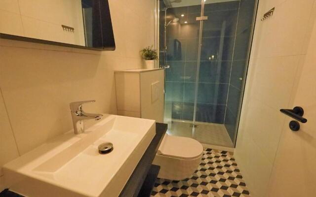 Bastille ChicSuites