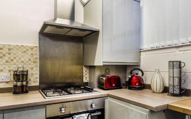 Amazing Flat with Recreational Activities for large families!