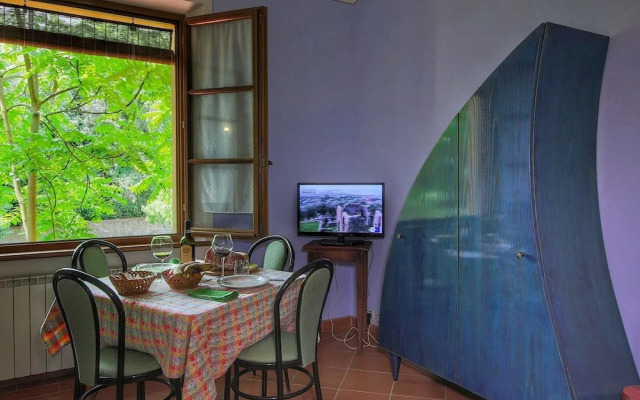 Charming Cottage in Sinalunga