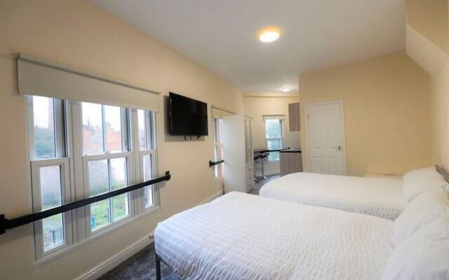 Cosy Apartment in Coventry Near Skydome Arena