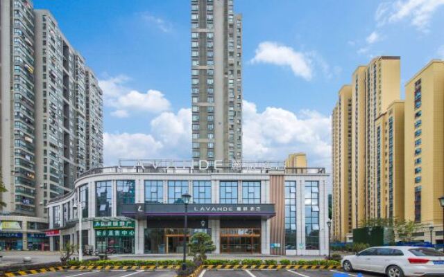 Lavande Hotel (Wuhan Jinyin Lake University of Light Industry)