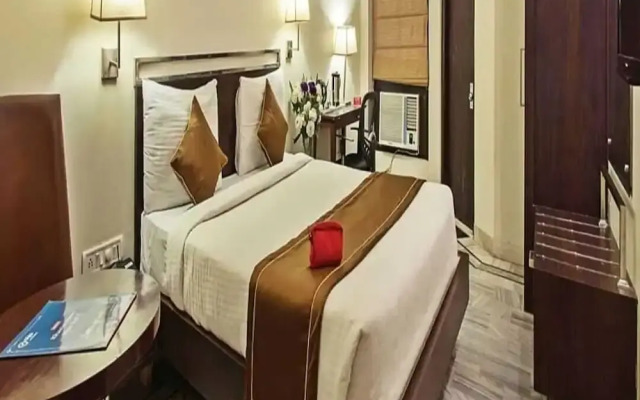 Hotel Arch Inn