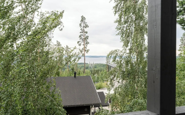 Peaceful 2BR Getaway Cabin at Riihivuori