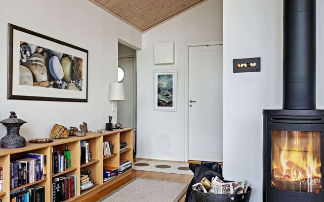 6 Person Holiday Home in Strömstad