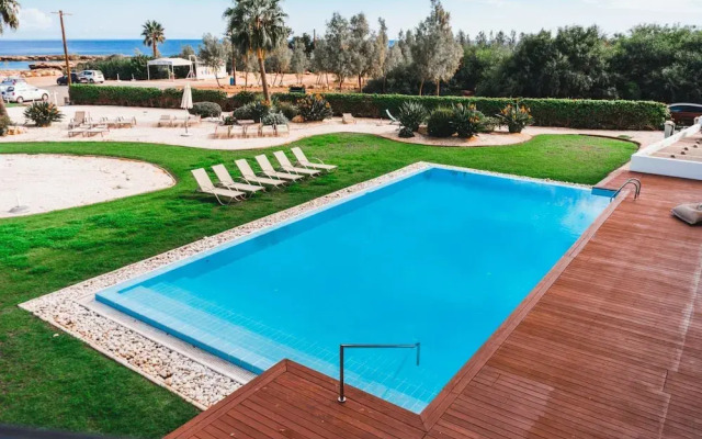 Protaras Thalassa Beachfront Suite