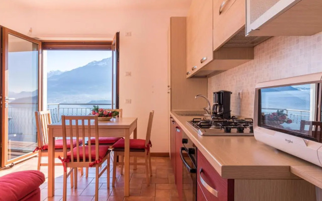 Apartment Alex 2 - Domaso