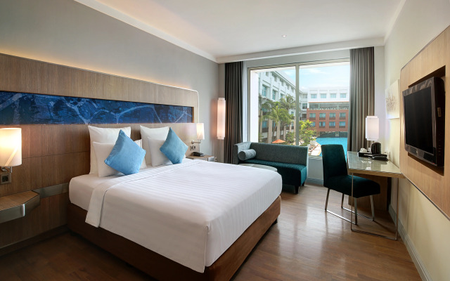 Novotel Jakarta Mangga Dua Square Hotel