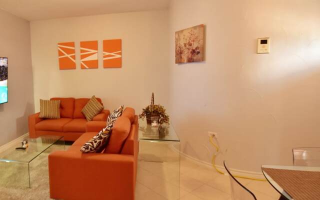 Apartahotel Villa Del Sol