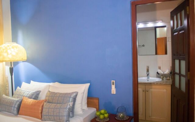 Holistic Villas River