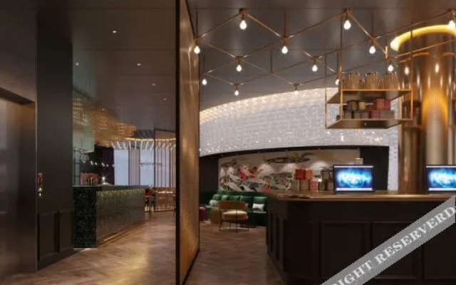 Pinko Residence (Guangzhou Panyu Aoyuan Plaza Store)