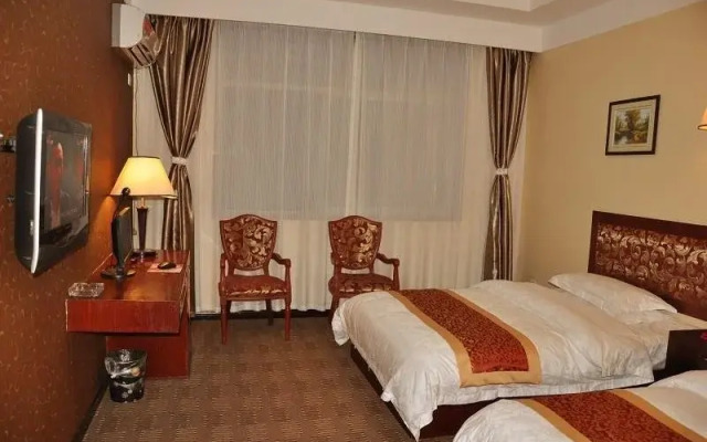 Longyi Business Hotel