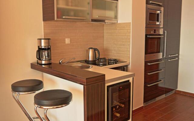 Studio Apartman LUKA