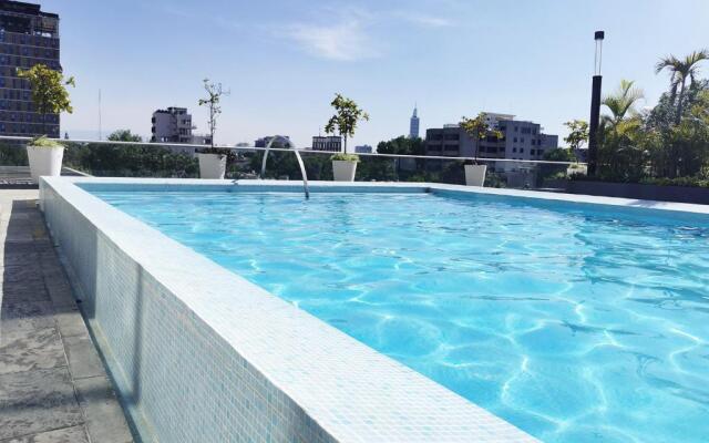 CITISKY Premium apartment 19th with Pool