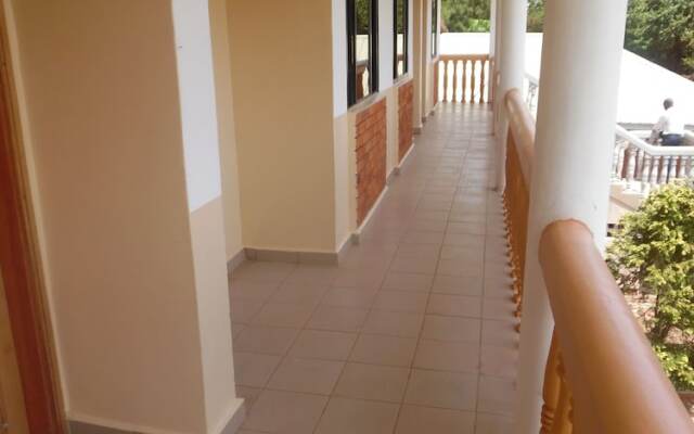 Jonel Hotel & Apartments