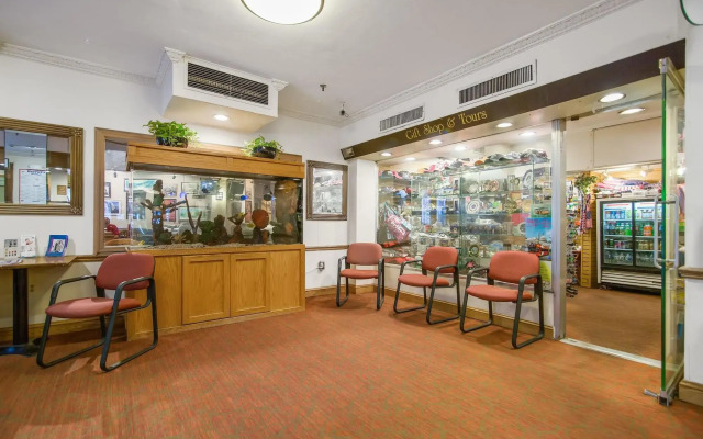 Hotel Harrington