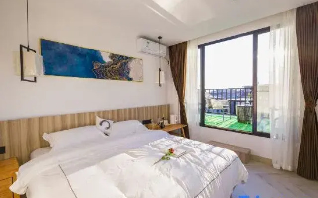 Xiamen Baiyueju Homestay
