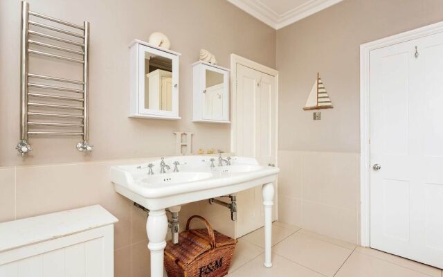 A Parsons Green Parade