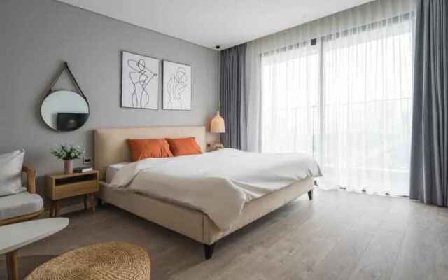 Vivian's House - Vinhomes D'Capital Tran Duy Hung
