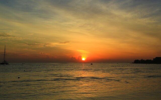 Marina Beach Passikudah