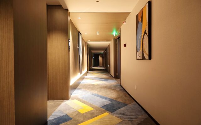 Hampton By Hilton Technology City