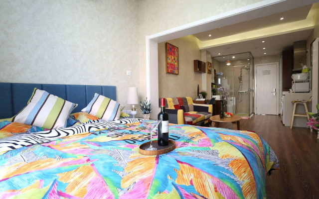 Yijia Nascent State International Service Apartment