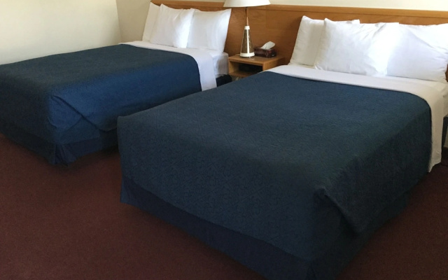 Trunk Road Motel