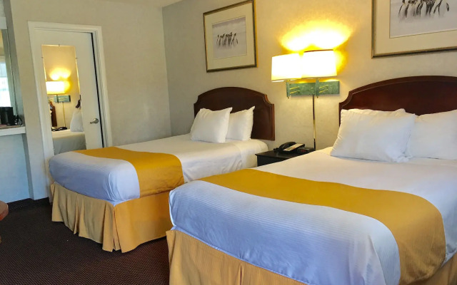 Pelican Inn Monterey
