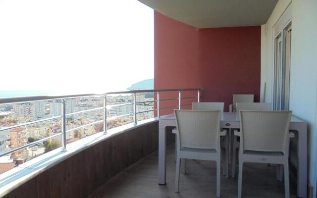 Xperia Alanya Park Residence with large balcony and seaview & free airport shuttle service