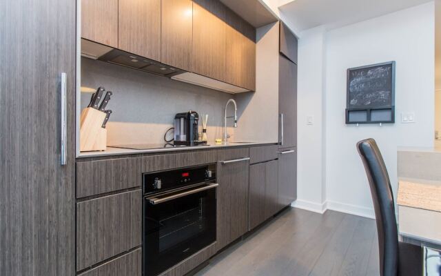 Tour Des Canadien Luxury Sky Condos