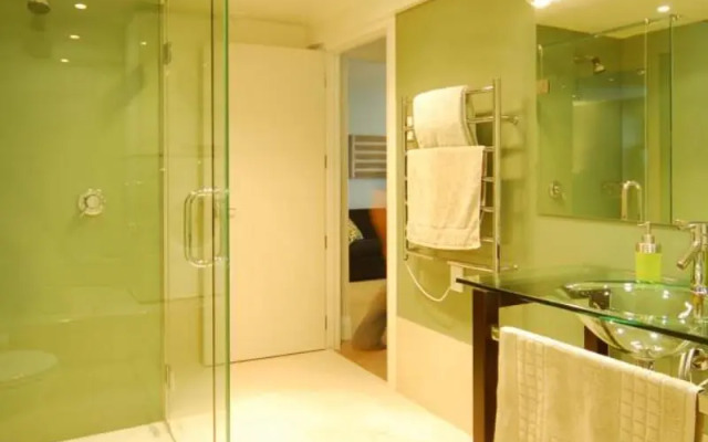 404 Trafalgar Apartments