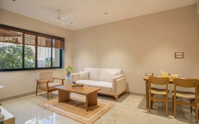ELIVAAS Kamerios Verano 1 BHK with Pool