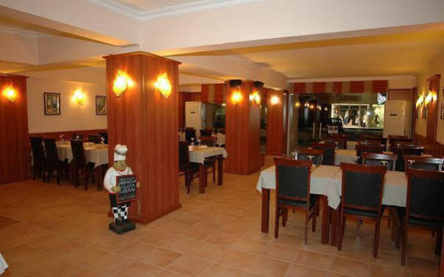 Life Hotel
