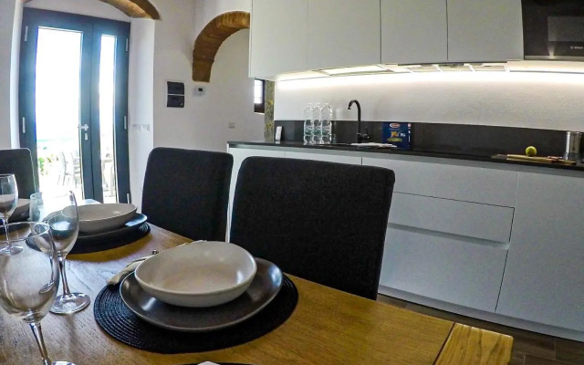 7 Bridges Apartment