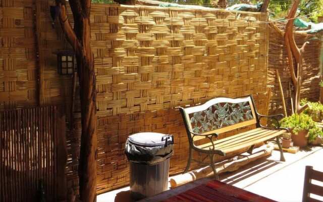 Hostal La Casa Blanca