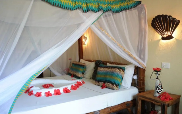 Samaki Lodge