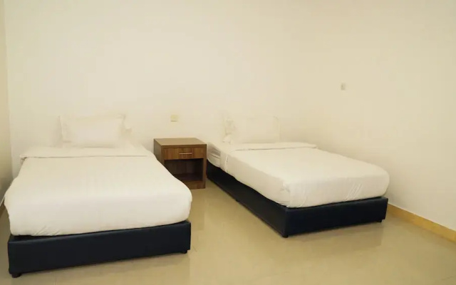 Reef Beach Hotel Apartments