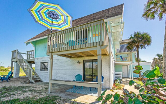 PELICAN BEACH Private Ocean Front Beach House- Sleeps 10 Bring your Surf Boards Newly Renovate