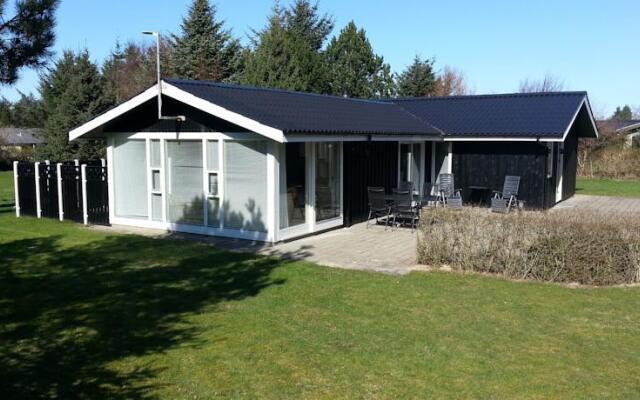 Søren Petersvej Holiday Home