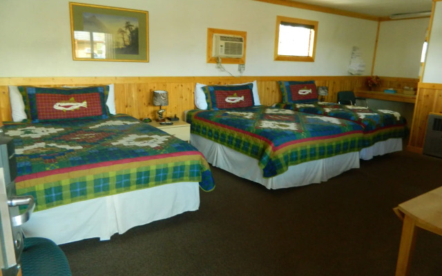 Country Motor Inn