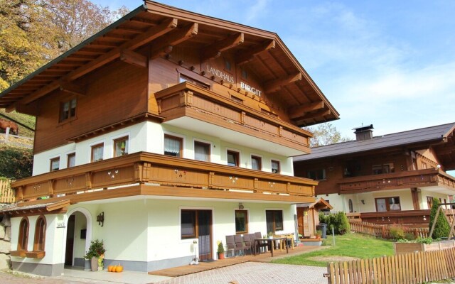 Modern Apartment in Salzburg With Balcony