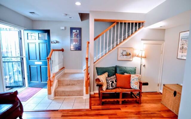 228 7th St Ne 2 Bedroom Apts