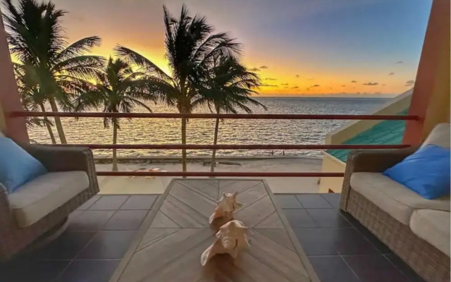Belize Beachfront Apartment